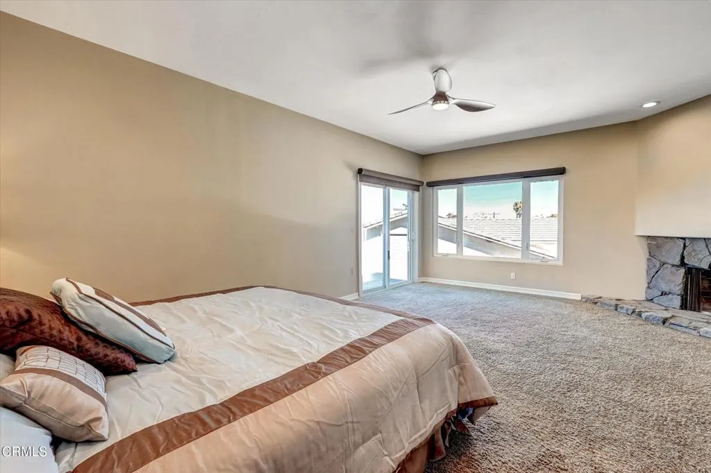 561 S Ventu Park Road, Thousand Oaks, California 91320 home-pic-23