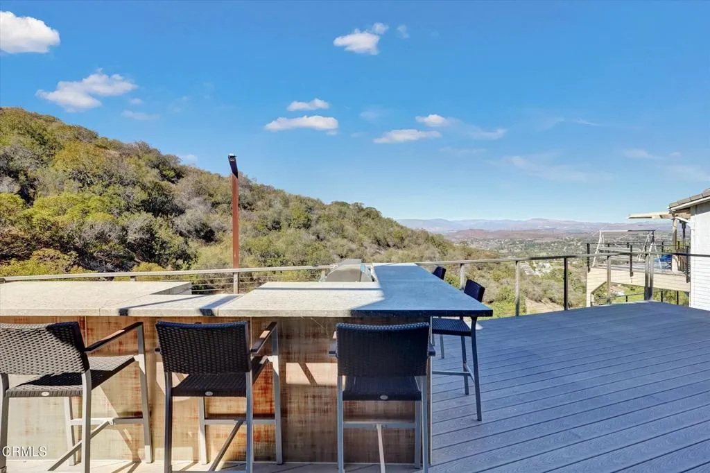 561 S Ventu Park Road, Thousand Oaks, California 91320 home-pic-54