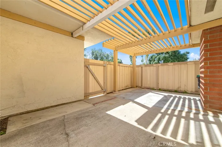 8 Featherwood, Irvine, California 92612