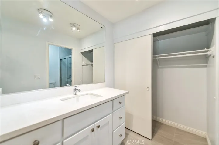8 Featherwood, Irvine, California 92612