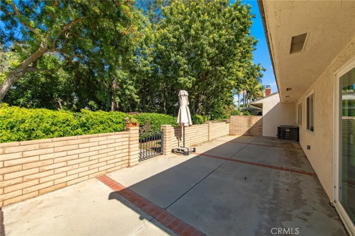 8 Featherwood, Irvine, California 92612