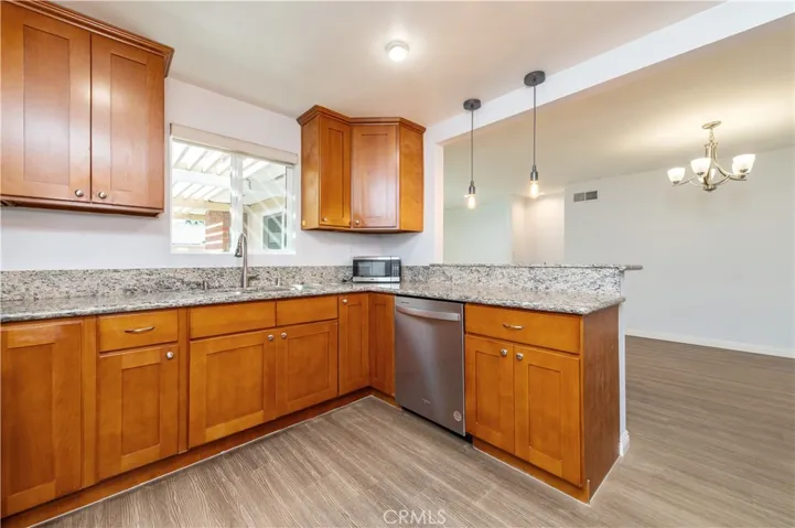 8 Featherwood, Irvine, California 92612