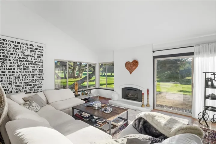 52 Stanford Circle, Lompoc, California 93436