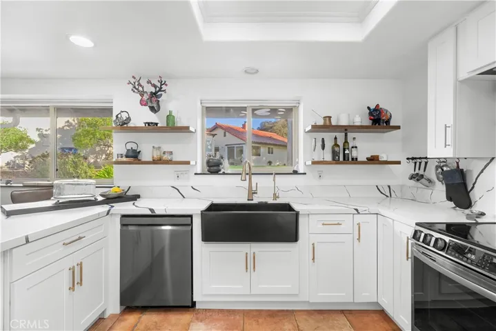 52 Stanford Circle, Lompoc, California 93436