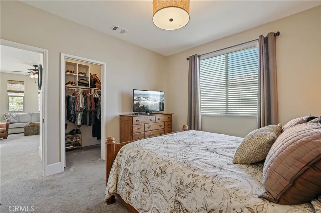 28658 Farrier Drive, Valencia, California 91354 home-pic-34