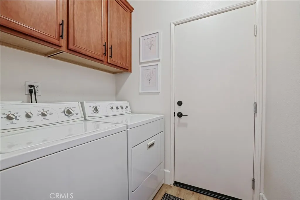 28658 Farrier Drive, Valencia, California 91354 home-pic-26