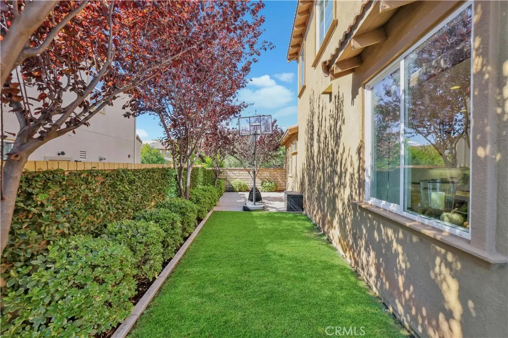 28658 Farrier Drive, Valencia, California 91354 home-pic-45