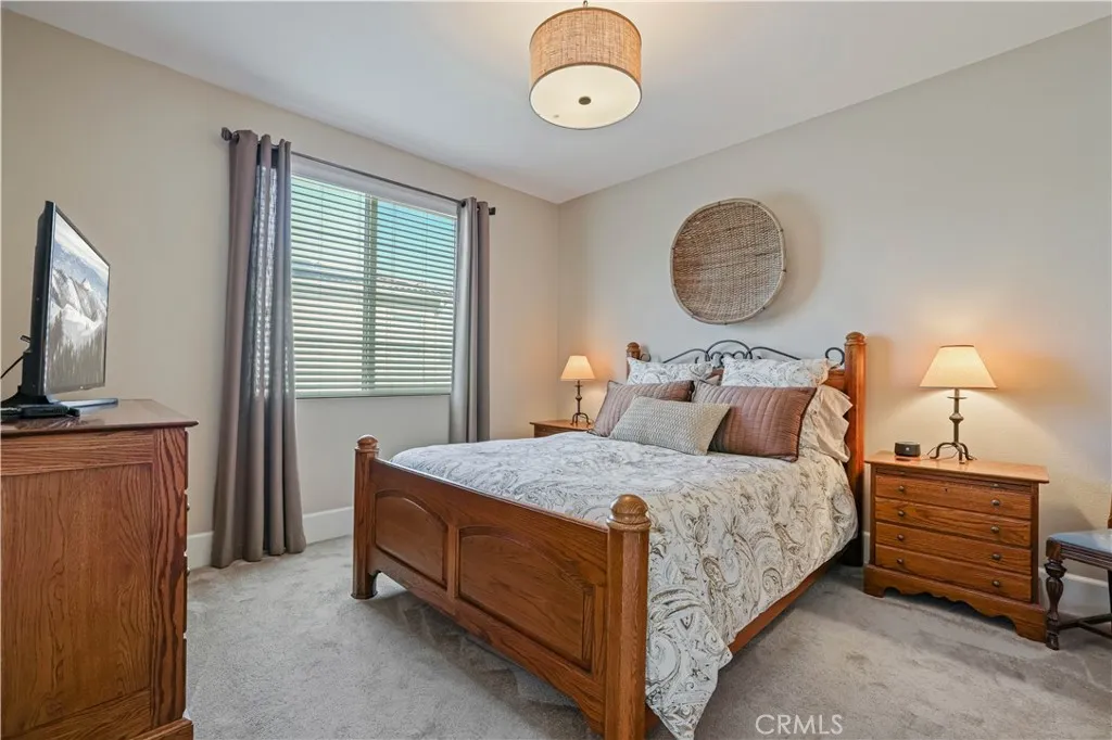 28658 Farrier Drive, Valencia, California 91354 home-pic-35