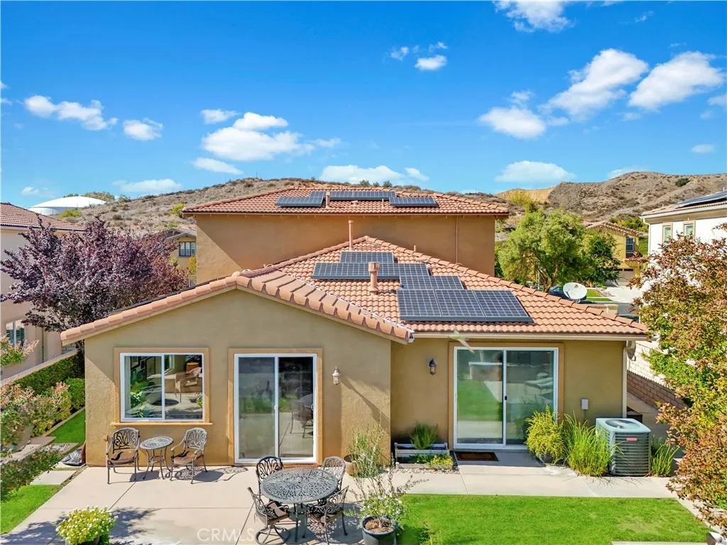 28658 Farrier Drive, Valencia, California 91354 home-pic-50