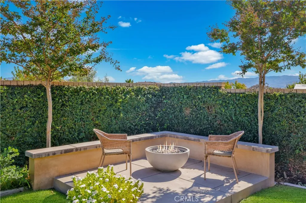 28658 Farrier Drive, Valencia, California 91354 home-pic-38