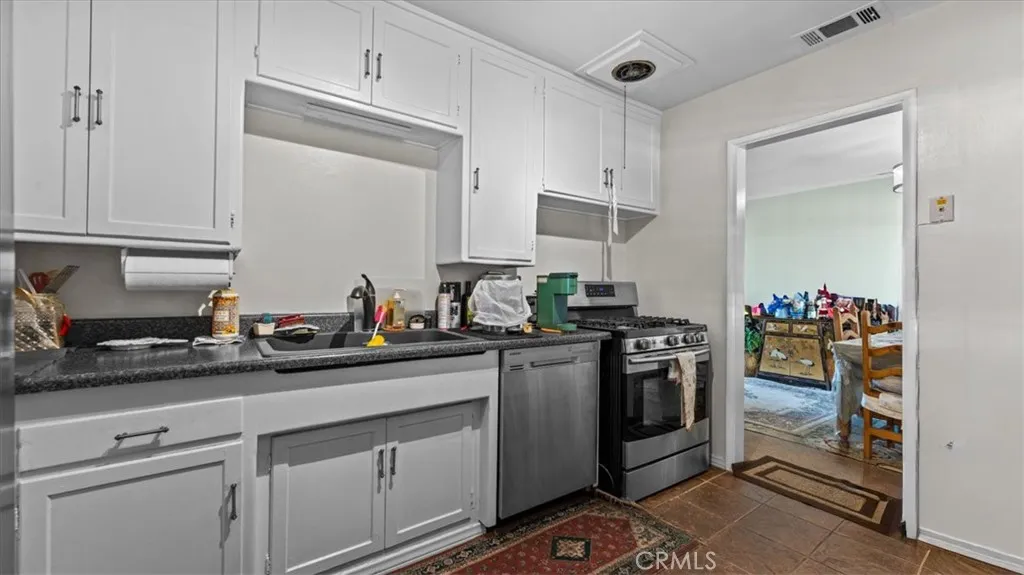 10388 Mountain View, Loma Linda, California 92354 home-pic-8