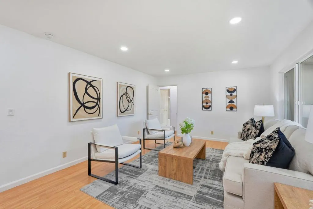 10211023 Golf Court, Mountain View, California 94040 home-pic-5