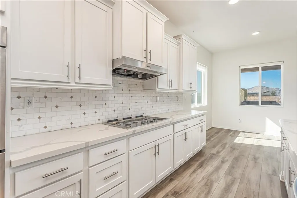 19526 Javelina, Apple Valley, California 92307 home-pic-11