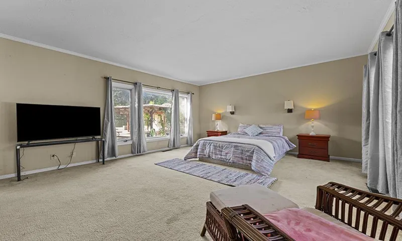 547 Mission Vineyard Road, San Juan Bautista, California 95045