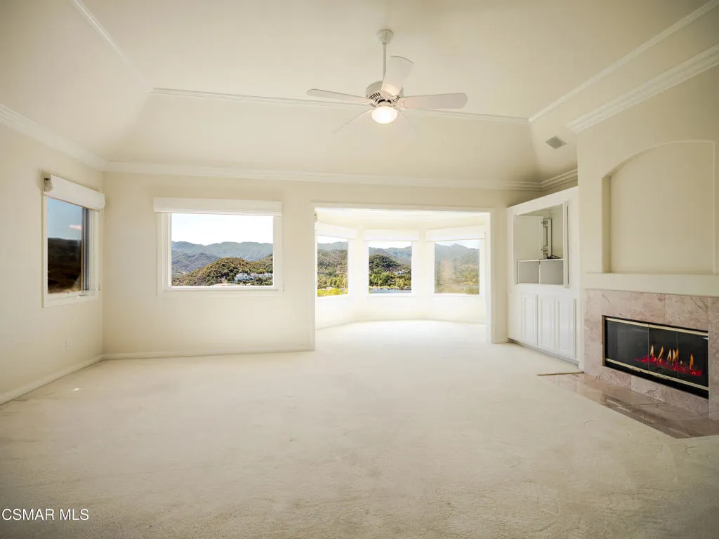 590 Cricketfield, Lake Sherwood, California 91361 home-pic-19