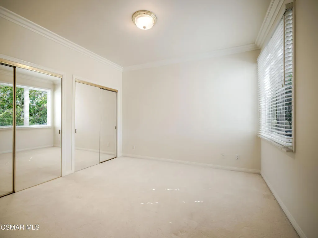 590 Cricketfield, Lake Sherwood, California 91361 home-pic-26