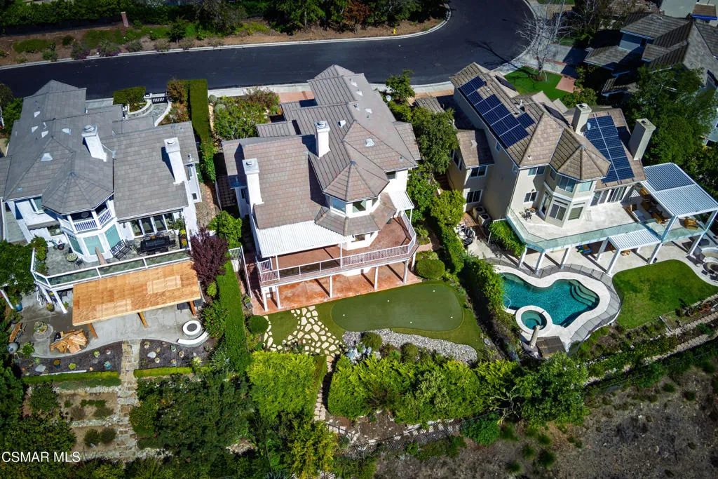 590 Cricketfield, Lake Sherwood, California 91361 home-pic-38