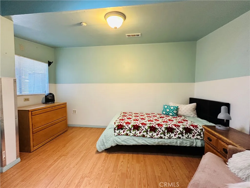 264 E 2nd, San Jacinto, California 92583 home-pic-34