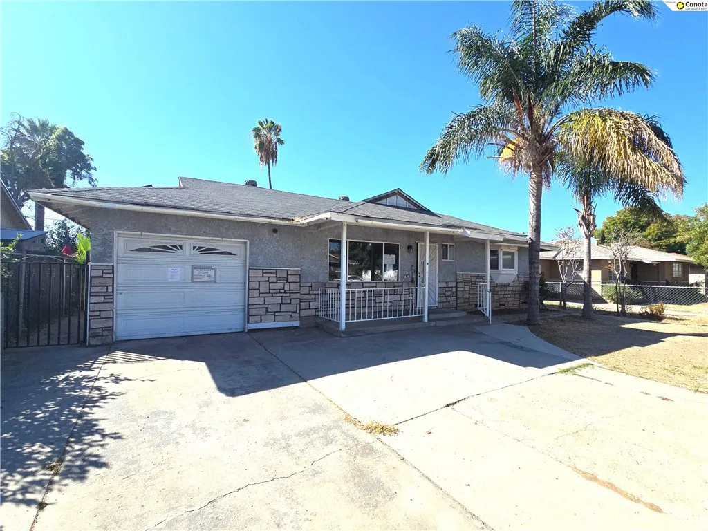 1923 W Pontiac, Fresno, California 93705 home-pic-1