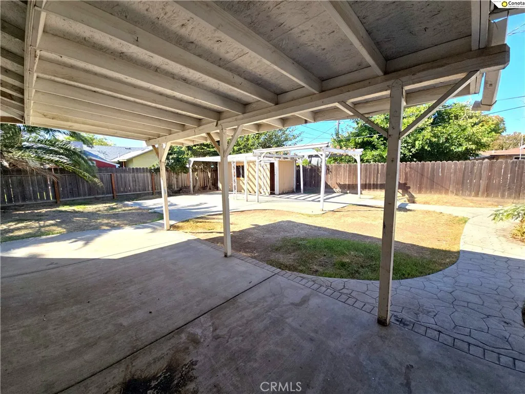 1923 W Pontiac, Fresno, California 93705 home-pic-21