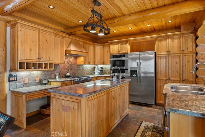 1947 Shady, Big Bear City, California 92314