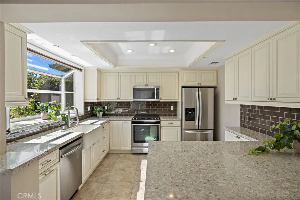 752 Calle Vallarta, San Clemente, California 92673 home-pic-31