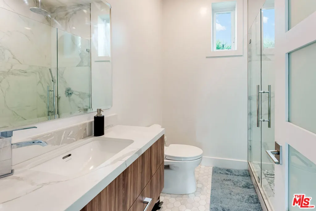 3850 Glenalbyn Drive, Los Angeles, California 90065 home-pic-30