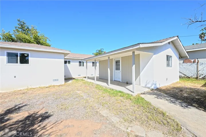 127 E College, Fallbrook, California 92028