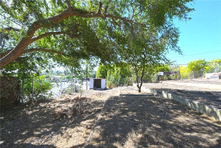 127 E College, Fallbrook, California 92028