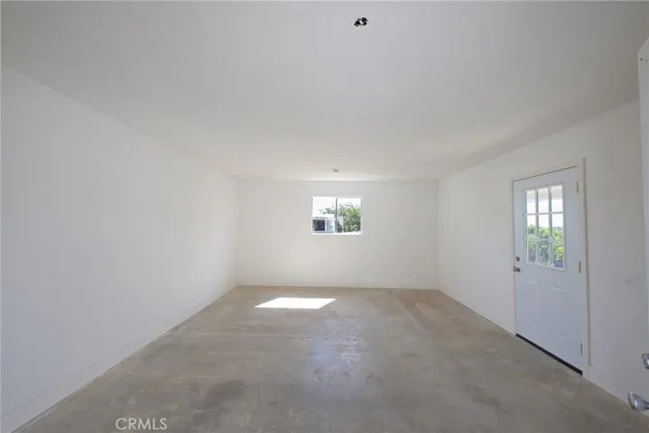 127 E College, Fallbrook, California 92028