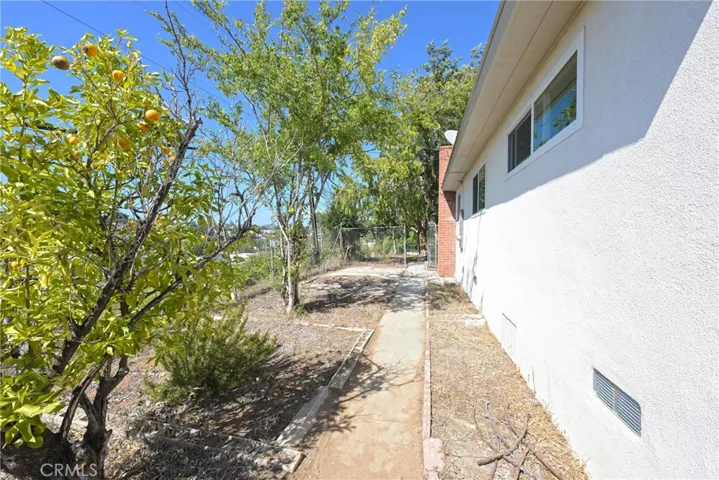 127 E College, Fallbrook, California 92028