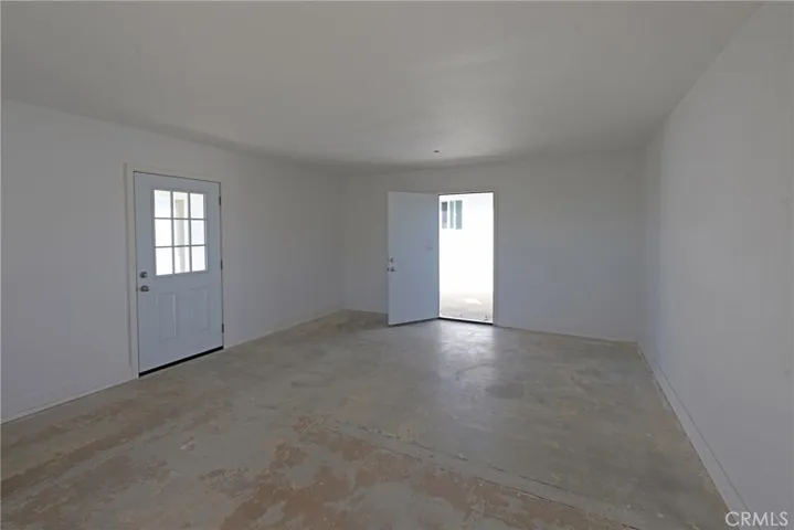127 E College, Fallbrook, California 92028