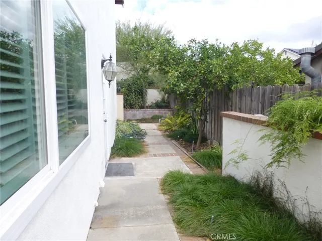 19661 Bluefield, Yorba Linda, California 92886