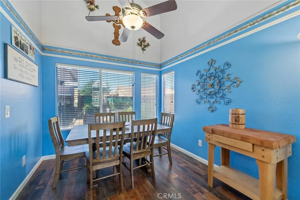 2031 Lagoon Court, Hemet, California 92545 home-pic-9