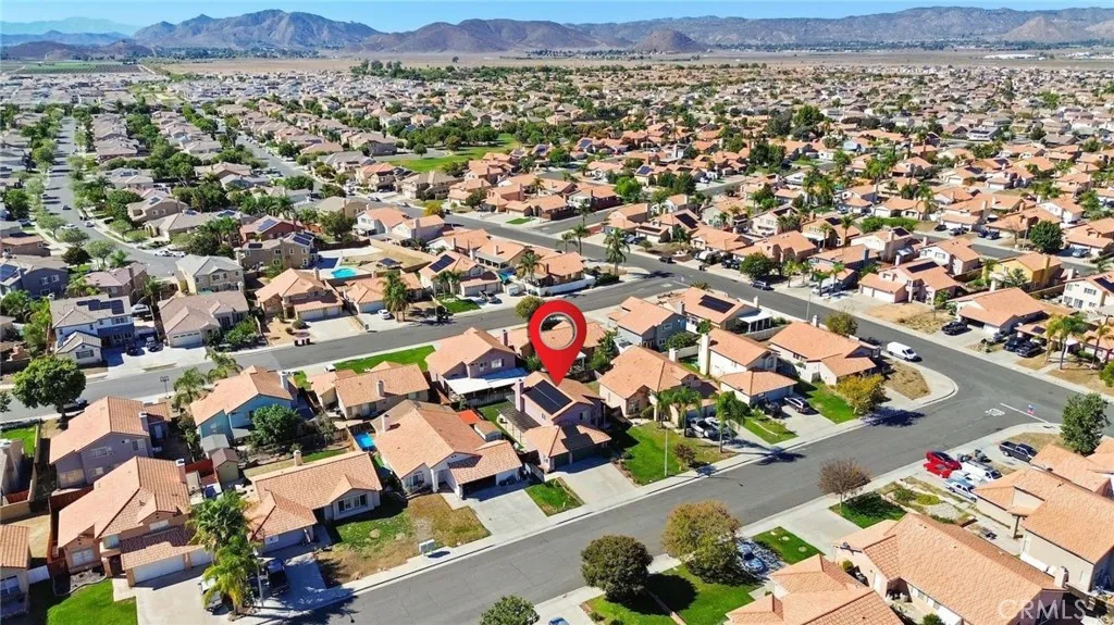 2031 Lagoon Court, Hemet, California 92545 home-pic-52
