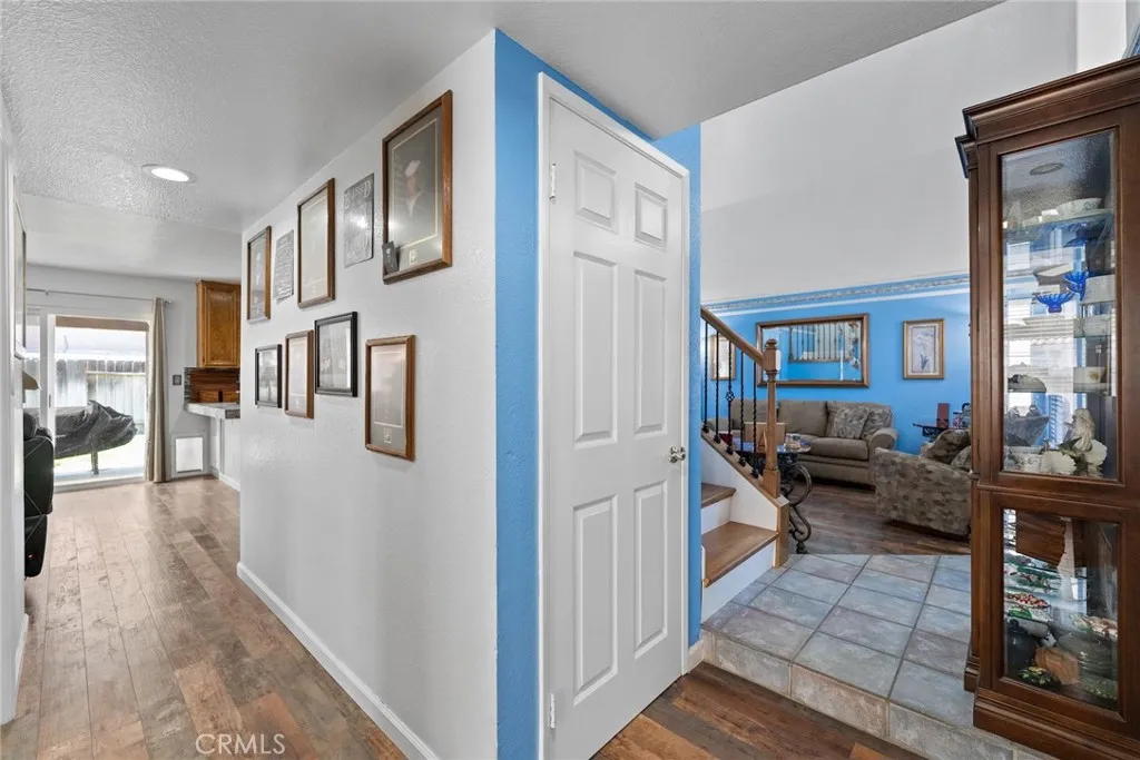 2031 Lagoon Court, Hemet, California 92545 home-pic-23