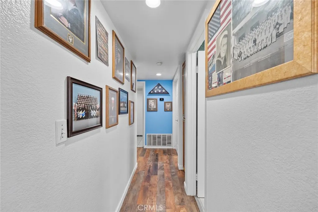 2031 Lagoon Court, Hemet, California 92545 home-pic-16