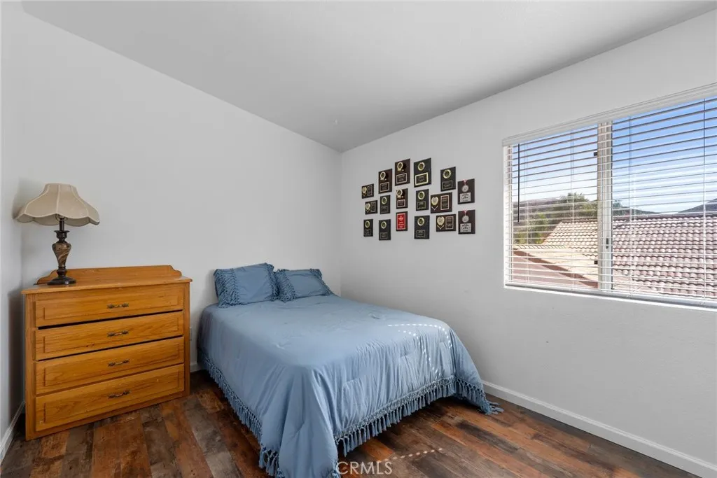 2031 Lagoon Court, Hemet, California 92545 home-pic-38