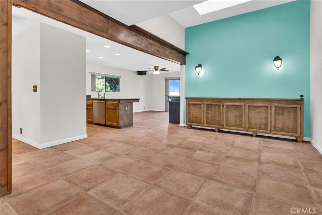 6180 Avenida Trinidad, San Miguel, California 93451 home-pic-10