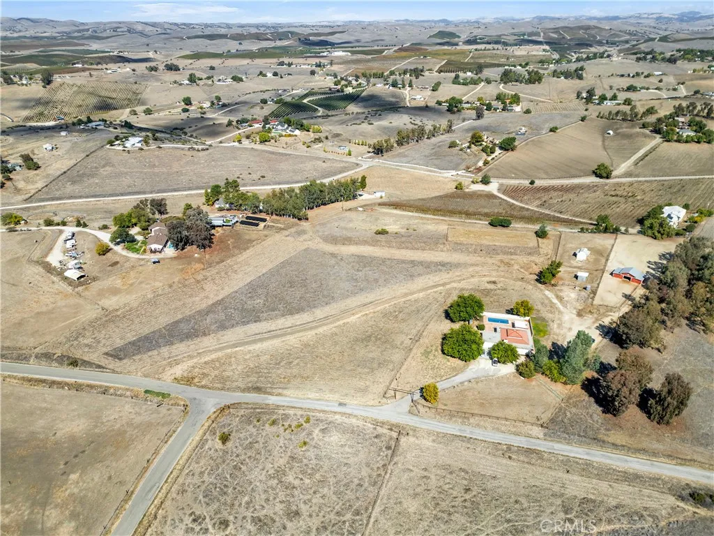6180 Avenida Trinidad, San Miguel, California 93451 home-pic-40