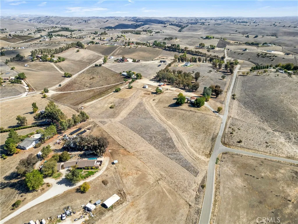6180 Avenida Trinidad, San Miguel, California 93451 home-pic-38
