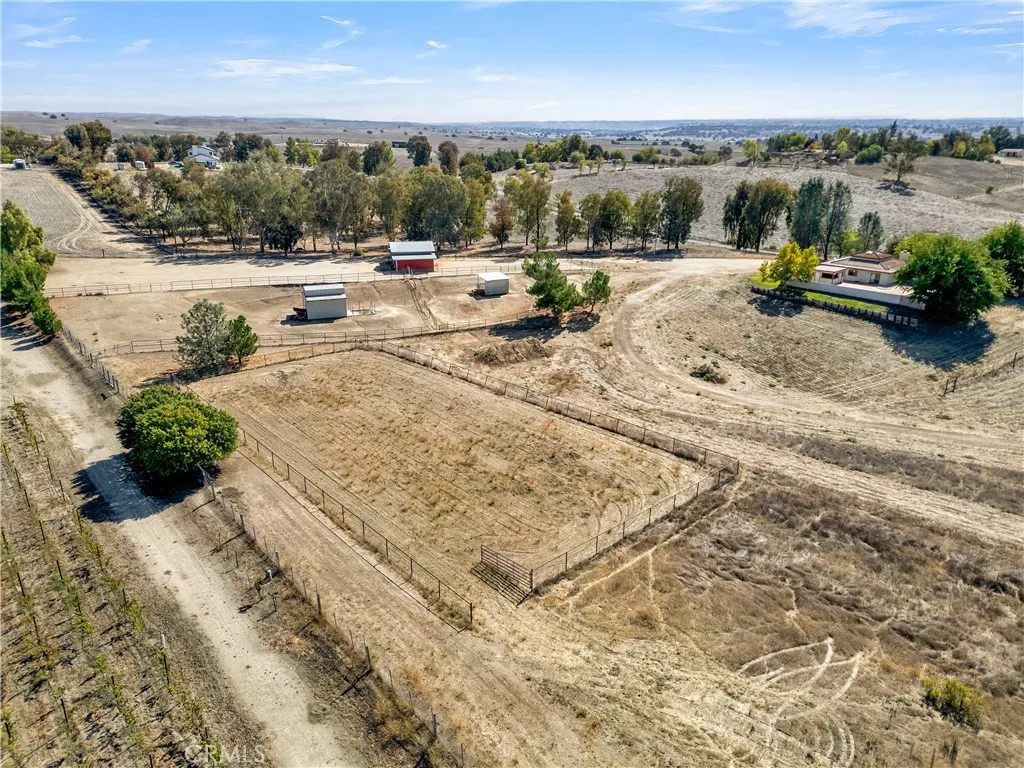 6180 Avenida Trinidad, San Miguel, California 93451 home-pic-42