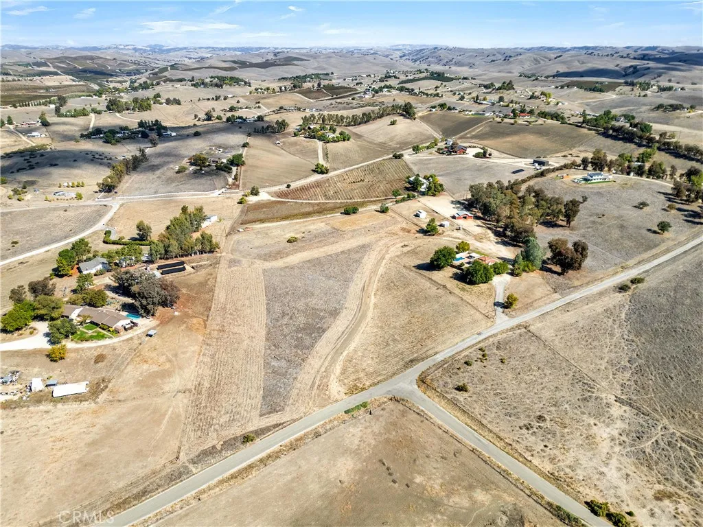 6180 Avenida Trinidad, San Miguel, California 93451 home-pic-39