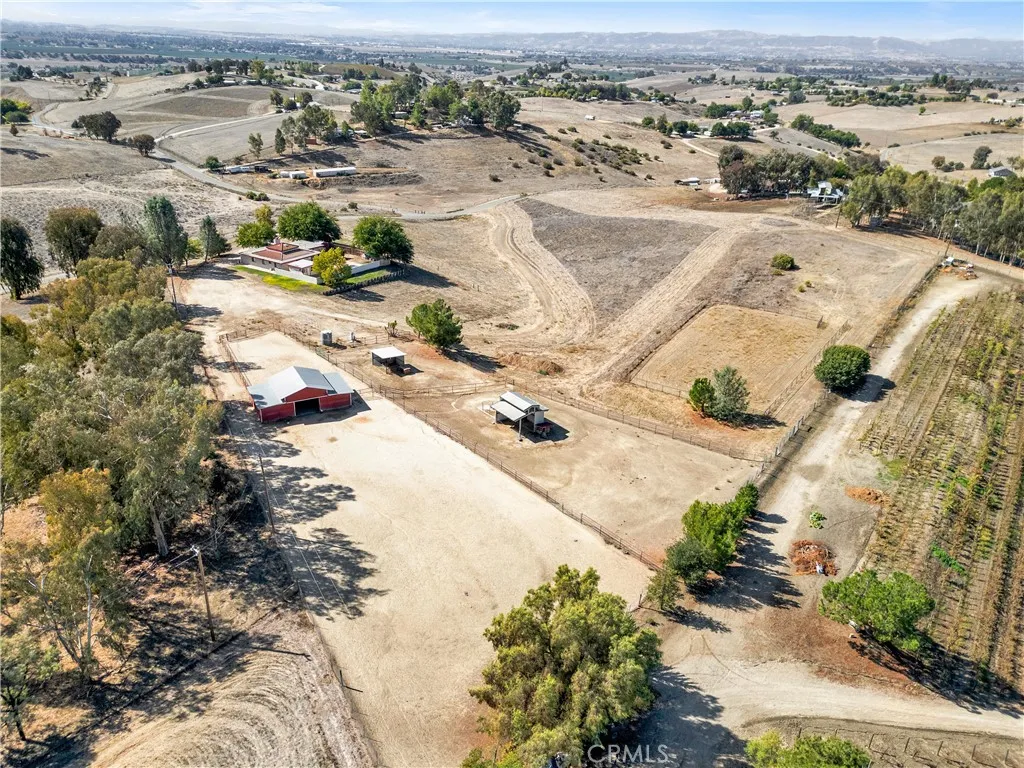 6180 Avenida Trinidad, San Miguel, California 93451 home-pic-35