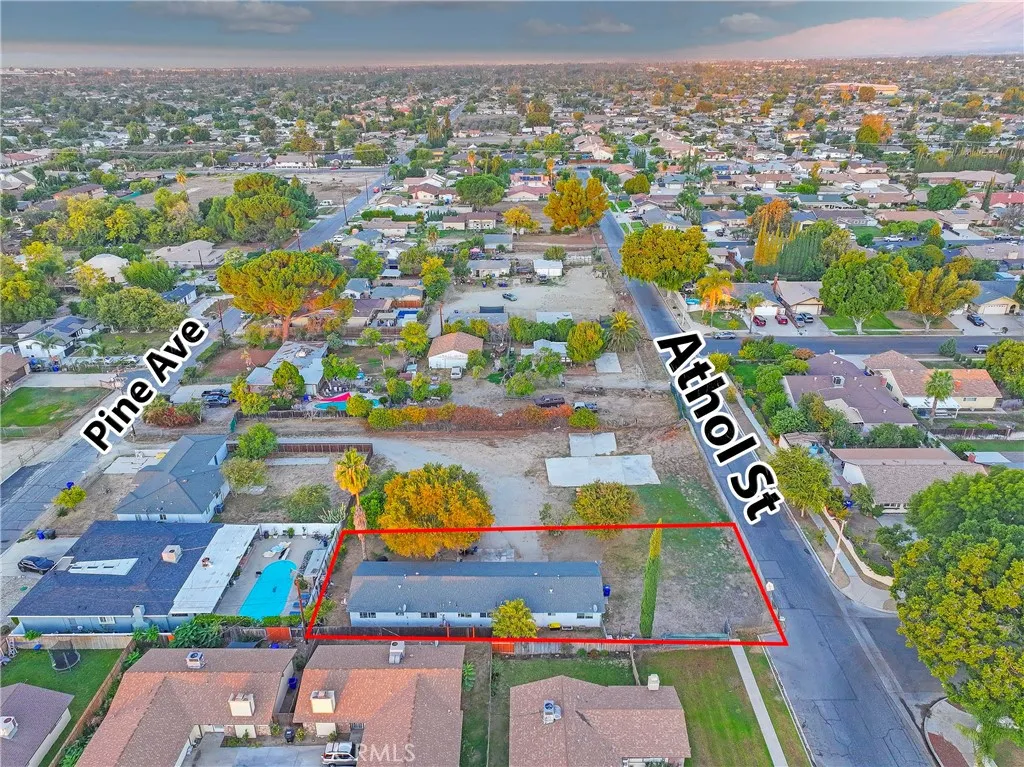 18264 Pine A  home-pic-12