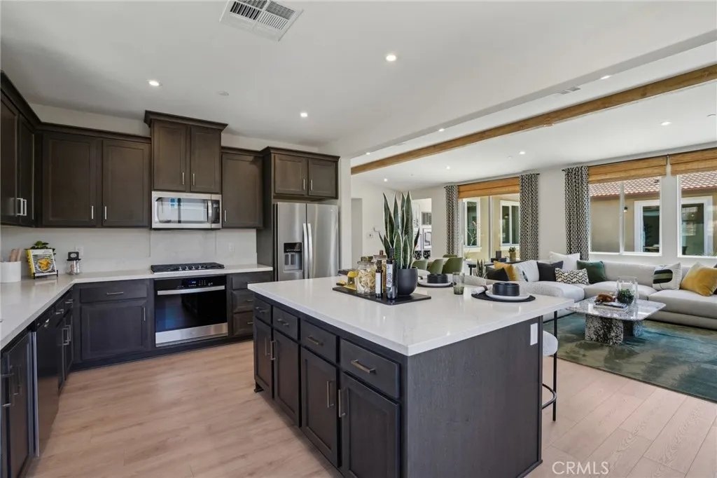 145 Via Palermo, Cathedral City, California 92234 home-pic-14