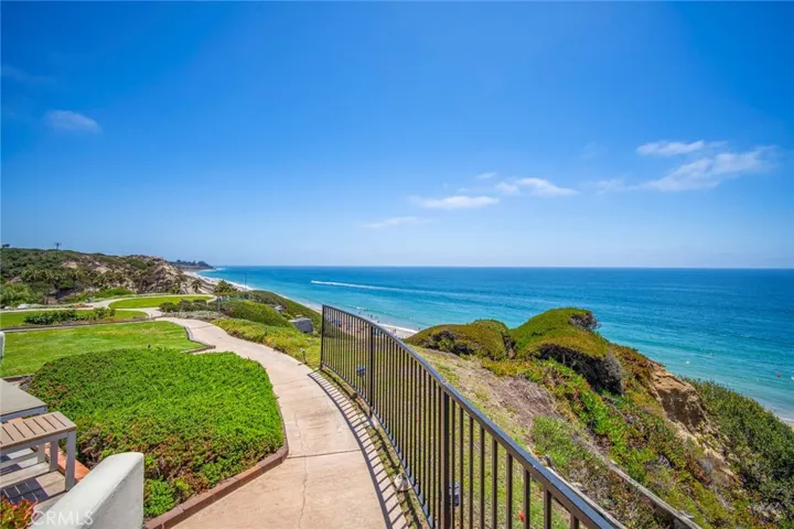 257 Avenida Lobeiro E, San Clemente, California 92672