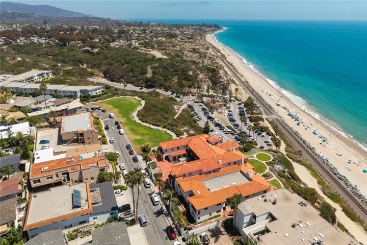 257 Avenida Lobeiro E, San Clemente, California 92672