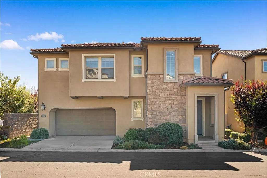 2218 Arroyo Trabuco, Lake Forest, California 92610 home-pic-0