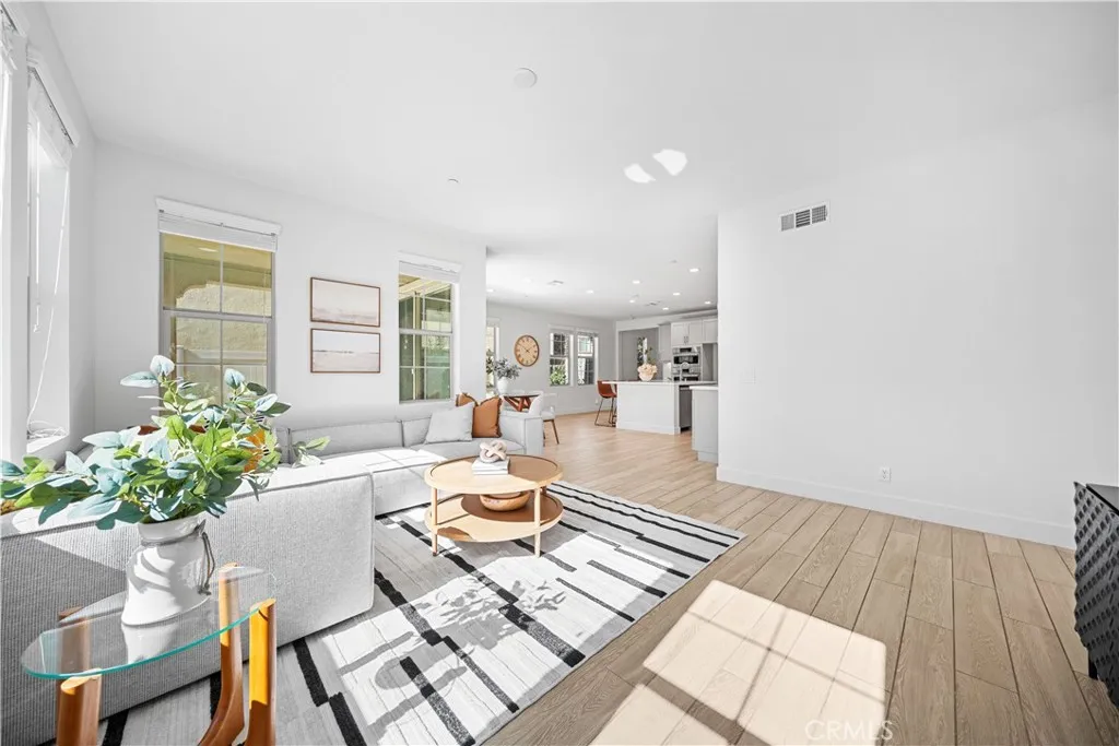2218 Arroyo Trabuco, Lake Forest, California 92610 home-pic-7